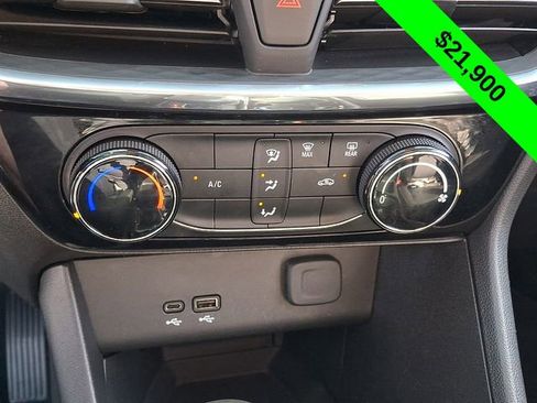 Used 2024 Buick Encore GX Sport Touring FWD image 16