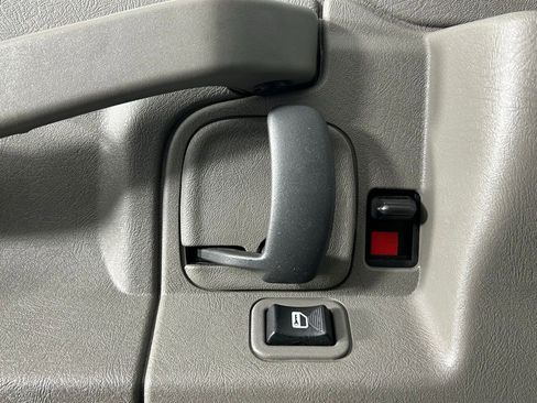 Used 2024 GMC Savana 2500 w/ Driver Convenience Package image 28