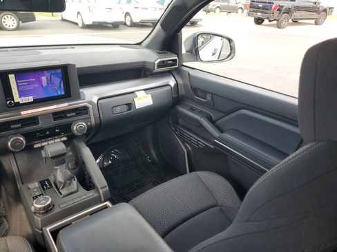 New 2026 Toyota 4Runner SR5 image 26