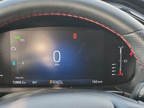 Used 2023 Ford Escape ST-Line Select AWD/4WD image 11
