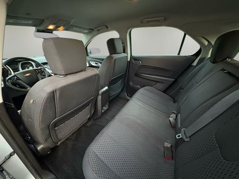 Used 2015 Chevrolet Equinox LS image 19
