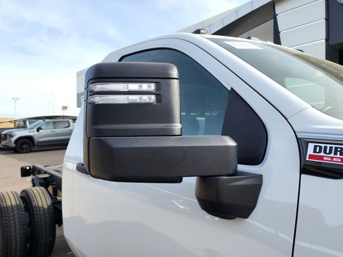 New 2026 GMC Sierra 3500 Pro w/ Convenience Package image 15