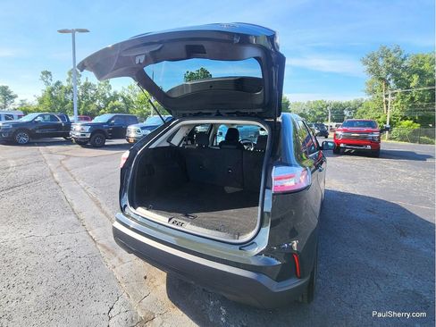 Used 2024 Ford Edge SE AWD/4WD image 10