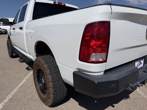 Used 2017 RAM 2500 Tradesman w/ Chrome Appearance Group AWD/4WD image 11