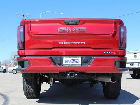 Used 2025 GMC Sierra 2500 AT4 w/ AT4 Premium Plus Package image 71