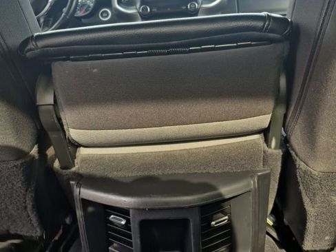 Used 2024 RAM 2500 Big Horn AWD/4WD image 46