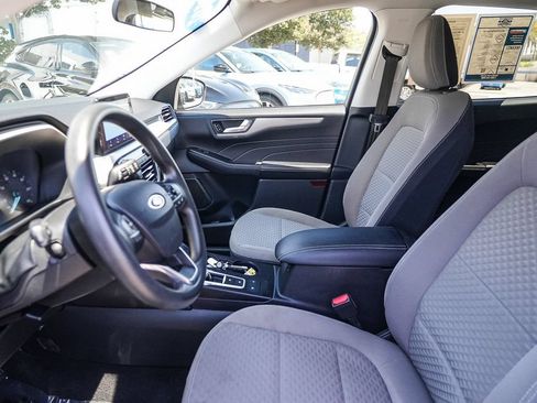 Certified 2021 Ford Escape SE FWD image 21