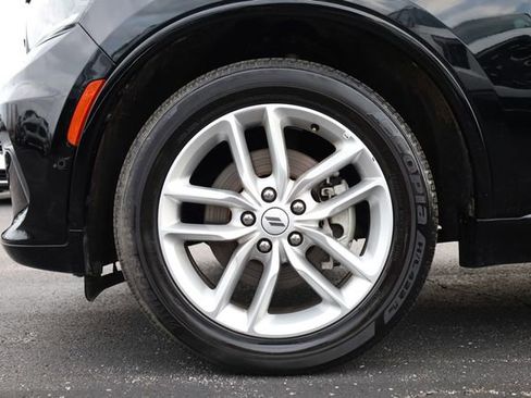 Used 2025 Dodge Durango GT image 8