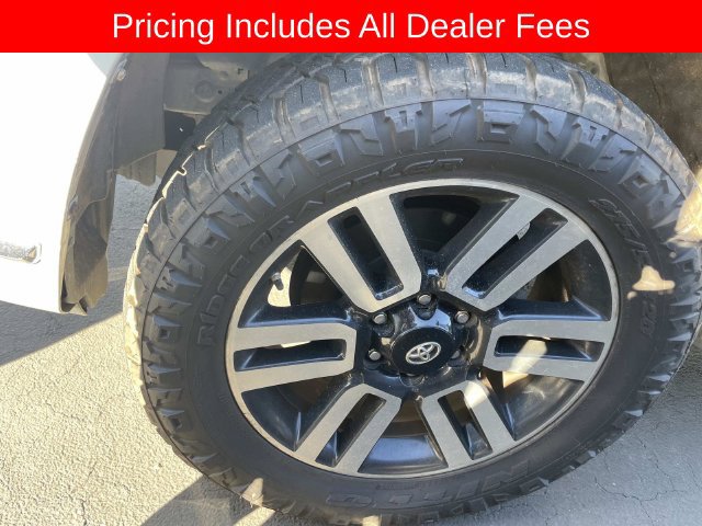 Used 2014 Toyota 4Runner Limited AWD/4WD image 2