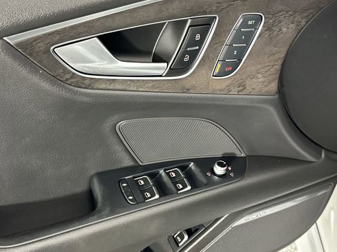 Used 2017 Audi A7 3.0T Premium Plus image 17