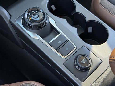 New 2025 Ford Bronco Sport Outer Banks w/ Outer Banks Tech Package+ image 41