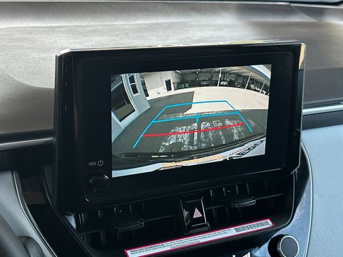 Used 2024 Toyota Corolla SE FWD image 16