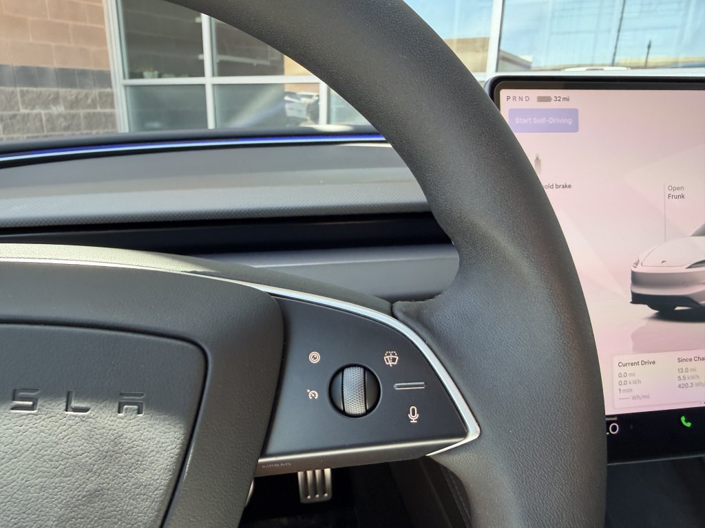 Used 2025 Tesla Model 3 Performance AWD/4WD image 35