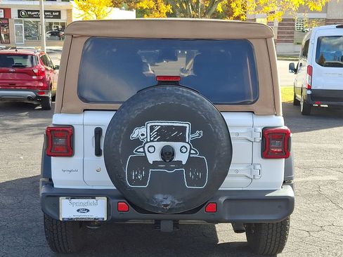 Used 2020 Jeep Wrangler Unlimited Sport image 5