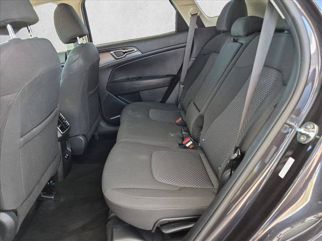 Used 2026 Kia Sportage LX FWD image 18