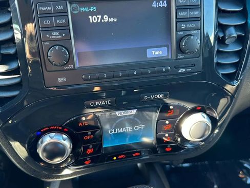 Used 2012 Nissan Juke SL image 13