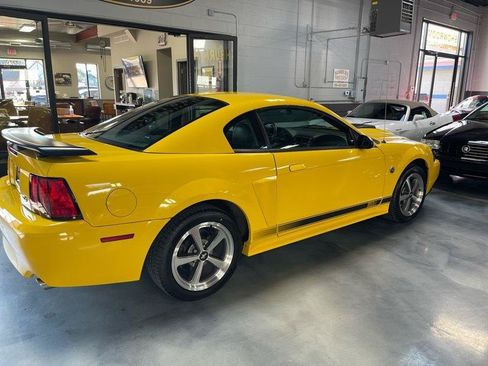 Used 2004 Ford Mustang Mach 1 RWD image 10