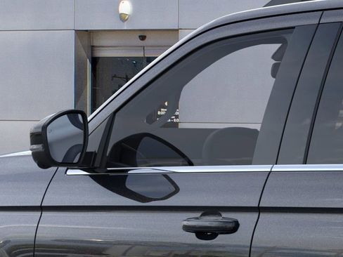 New 2025 Ford Expedition Platinum w/ Driver's Package image 50