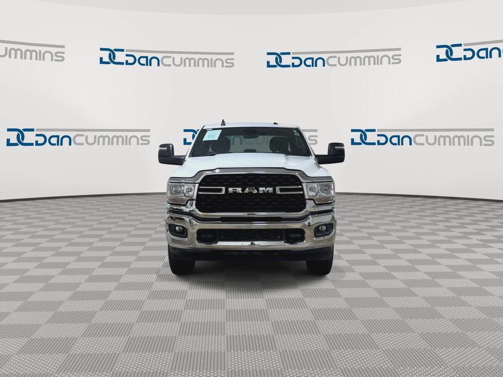 Used 2024 RAM 2500 Big Horn AWD/4WD image 4