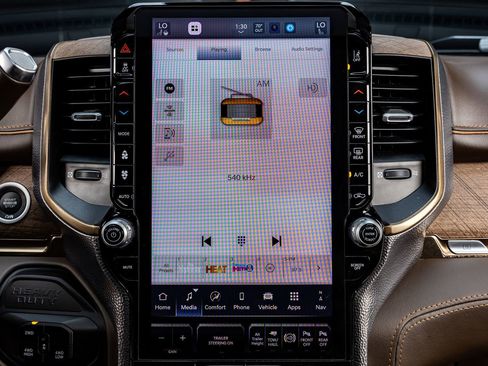 Used 2025 RAM 3500 Longhorn image 24