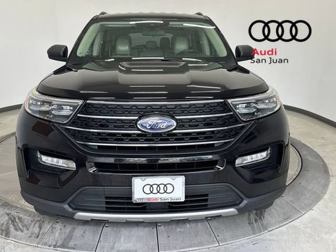 Used 2022 Ford Explorer XLT w/ Equipment Group 202A RWD image 2