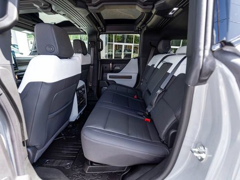 Used 2025 GMC Hummer EV 2X AWD/4WD image 20