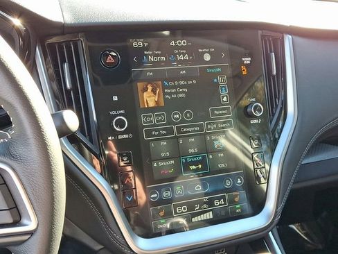 Used 2025 Subaru Outback Premium w/ Popular Package #1A image 20