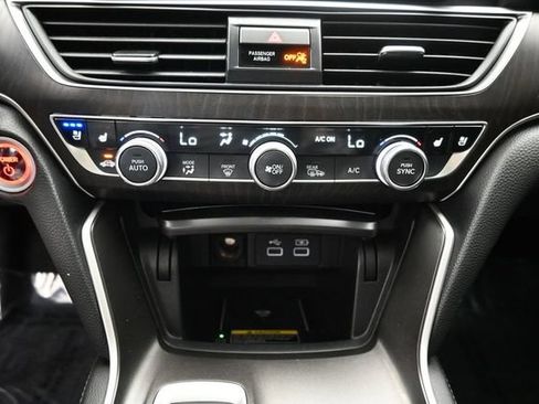 Certified 2022 Honda Accord Touring image 19