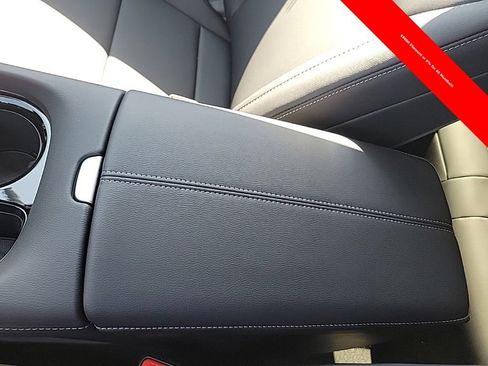New 2025 Nissan Murano SV AWD/4WD image 30