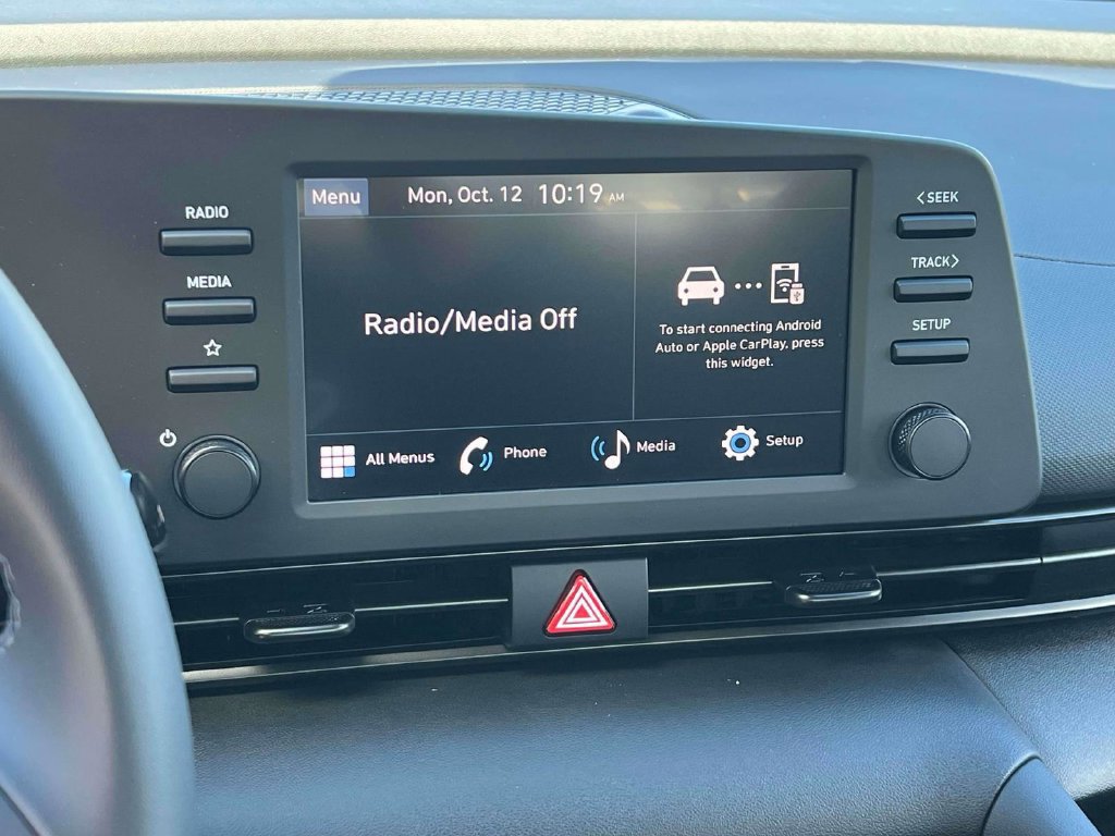 New 2026 Hyundai Elantra SEL Sport FWD image 22
