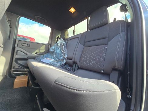 New 2026 Nissan Frontier SV w/ SV Convenience Package image 19