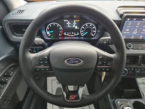 Used 2023 Ford Maverick XLT w/ Equipment Group 300A Standard image 16