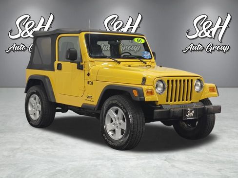 Used 2006 Jeep Wrangler X AWD/4WD image 2