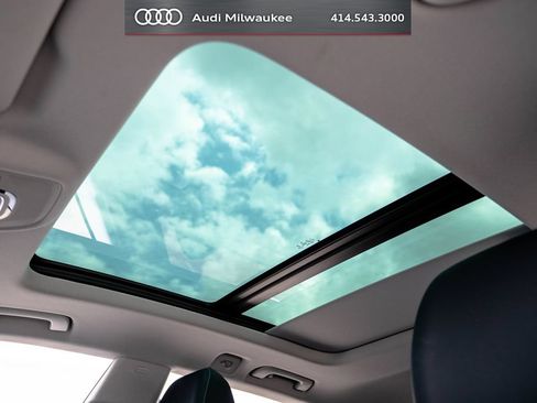 Used 2023 Audi Q8 Premium Plus AWD/4WD image 24