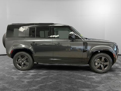 New 2026 Land Rover Defender 110 X-Dynamic SE AWD/4WD image 6