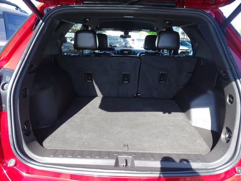 Certified 2023 Chevrolet Equinox RS w/ RS Leather Package image 19