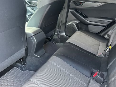 Used 2020 Subaru Crosstrek 2.0i AWD/4WD image 4