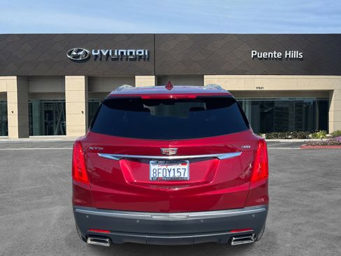 Used 2018 Cadillac XT5 Luxury w/ Driver Awareness Package image 5