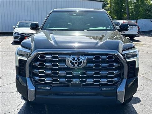 Used 2024 Toyota Tundra Platinum AWD/4WD image 4