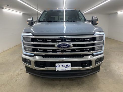 New 2025 Ford F250 Lariat w/ Lariat Ultimate Package image 3