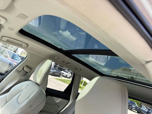 Used 2023 Volvo XC60 B6 Ultimate AWD/4WD image 24
