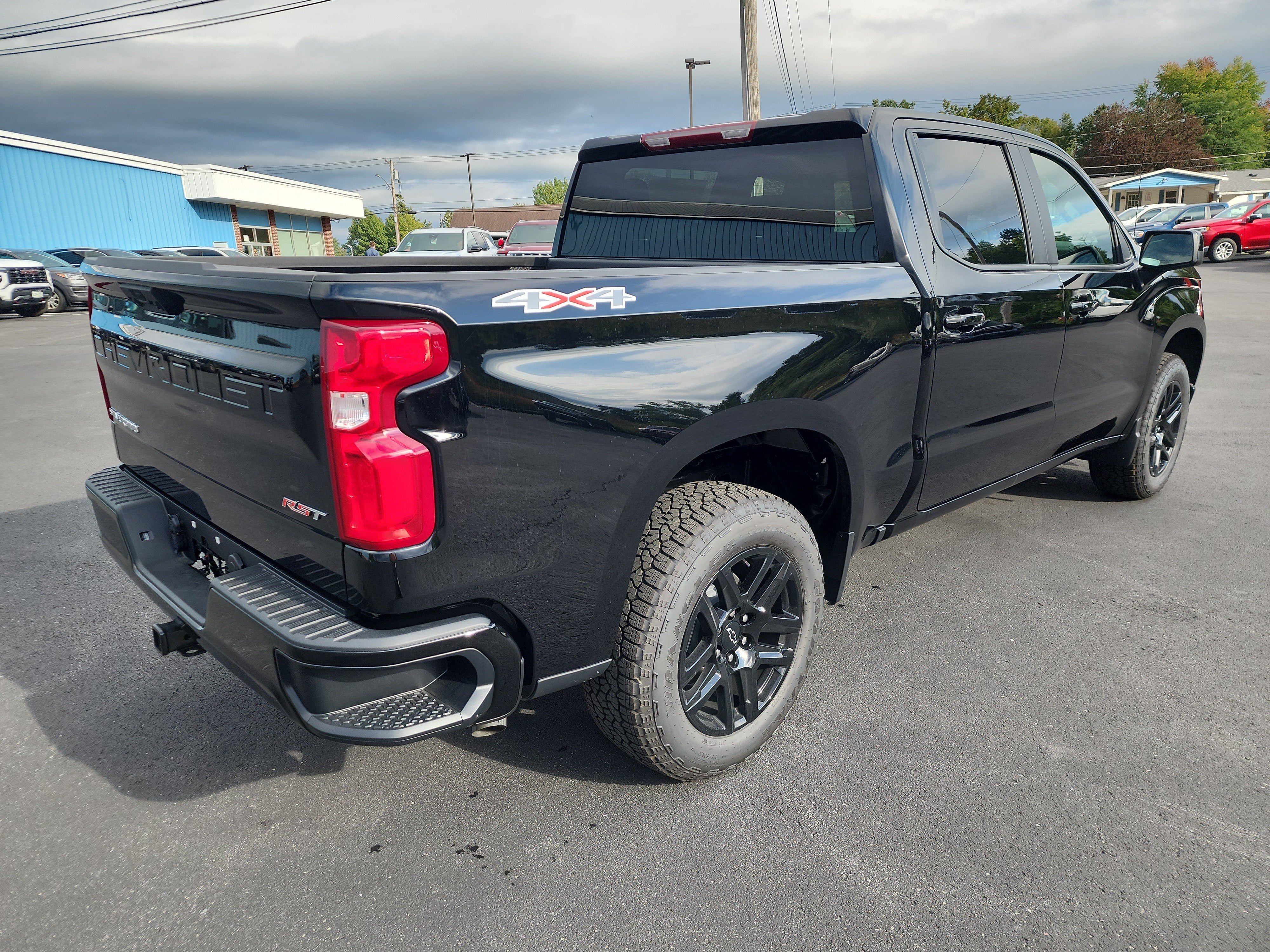 New 2026 Chevrolet Silverado 1500 RST w/ RST Select Package AWD/4WD image 8