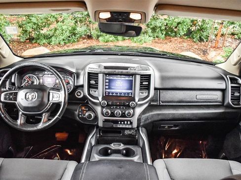 Used 2020 RAM 1500 Big Horn image 13