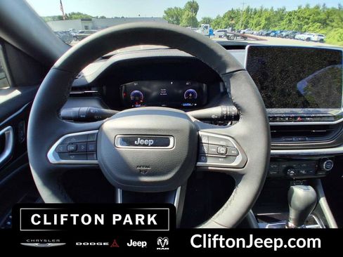 Certified 2025 Jeep Compass Limited w/ Driver Assist Group I AWD/4WD image 20