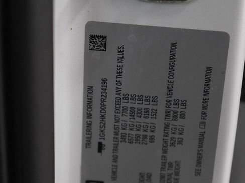 Used 2023 GMC Yukon XL AT4 w/ AT4 Premium Plus Package image 33