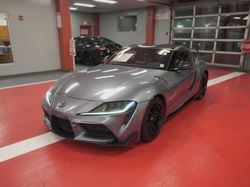 Used 2020 Toyota Supra image 3