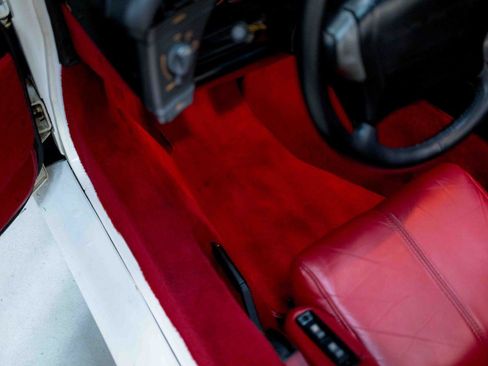 Used 1990 Chevrolet Corvette Convertible image 41