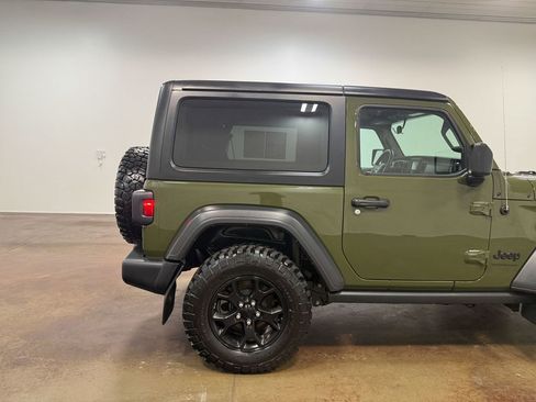 Used 2022 Jeep Wrangler Willys image 30