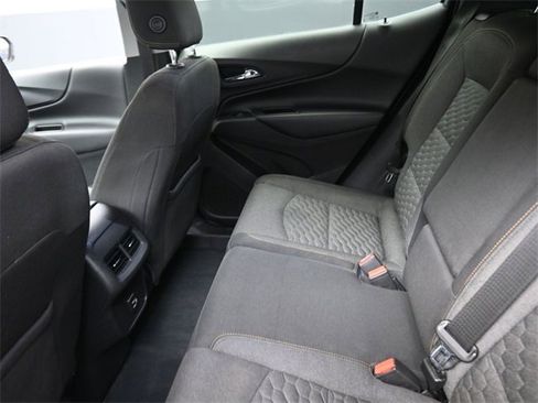 Used 2020 Chevrolet Equinox LT image 22
