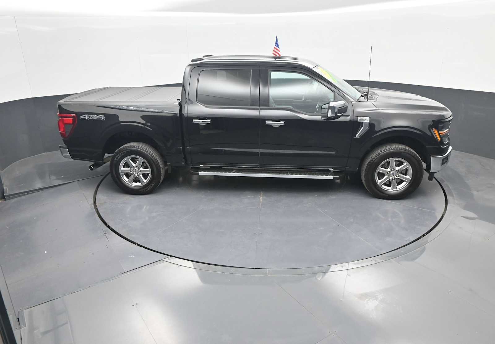 Used 2024 Ford F150 XLT w/ Equipment Group 302A MID AWD/4WD image 34